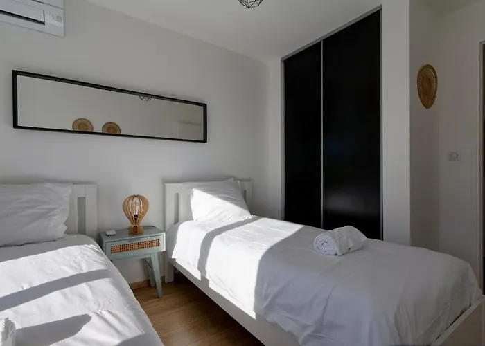 121 - Le Bel Horizon - 6 People - Sea View - Balcony Апартаменты *