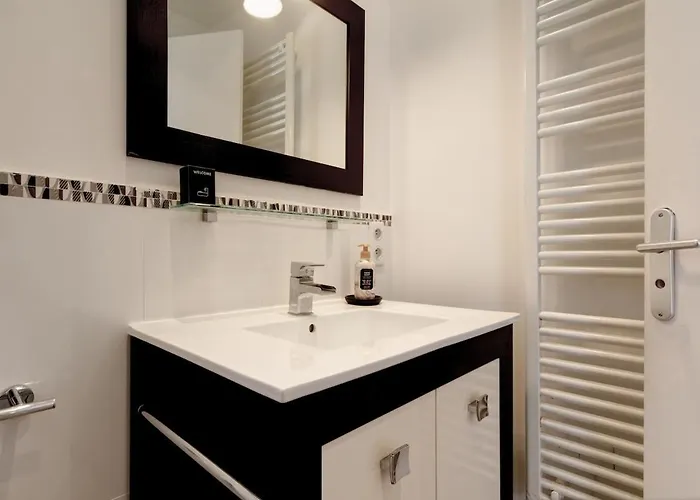 121 - Le Bel Horizon - 6 People - Sea View - Balcony Апартаменты *